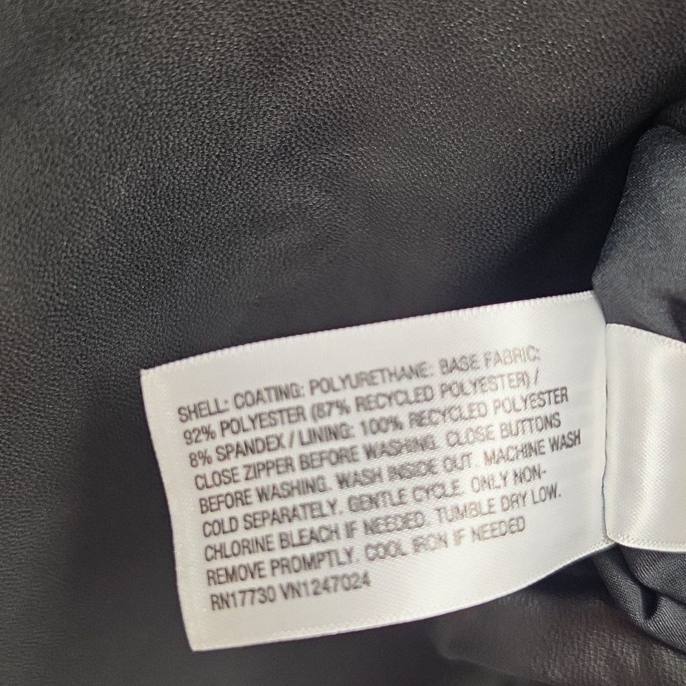 Universal Thread Women's Faux Leather Bubble Jacket, BlackSize XL - Picture 6 of 6